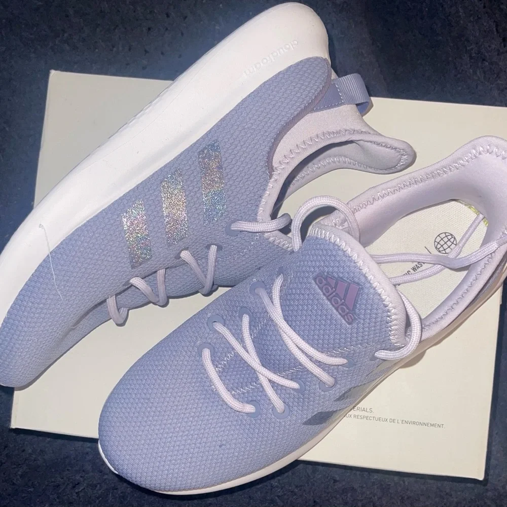 Adidas Kids Cloudfoam Sneakers - Light Purple, gray, shimmer logo, Kids size 6 - Picture 4 of 5